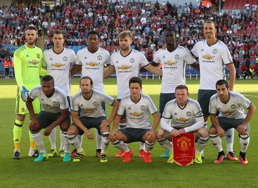 她不仅细致 她不仅细致