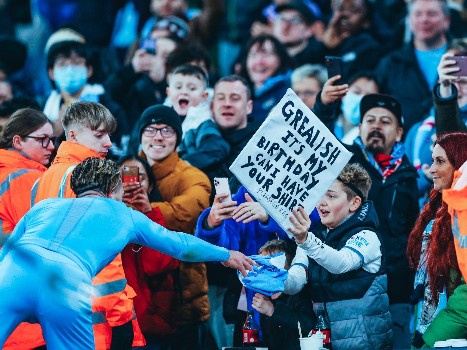 触水域的行 触水域的行